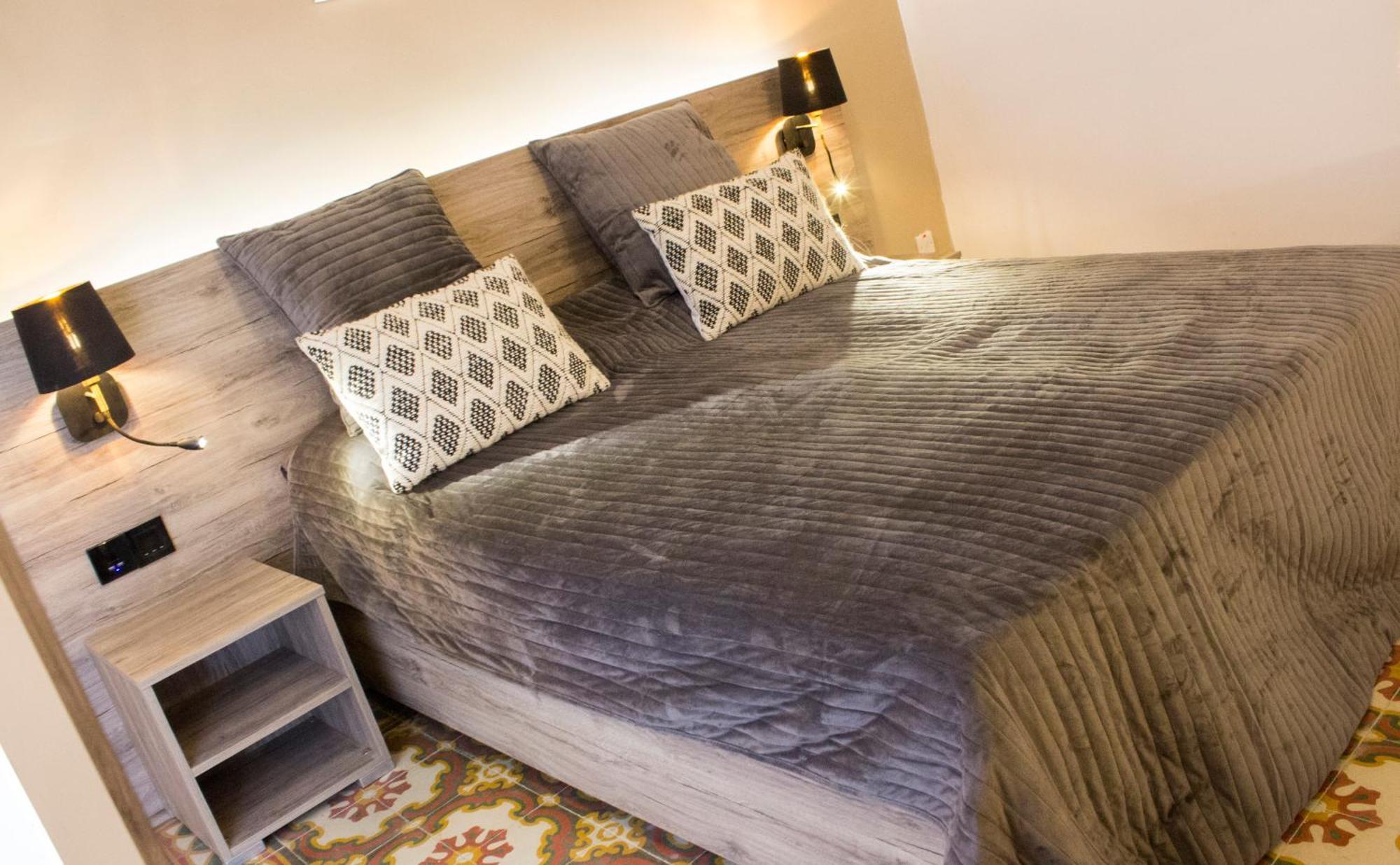 Budget 1 Floor Private Bathroom Ground Floor Apartment Birgu
